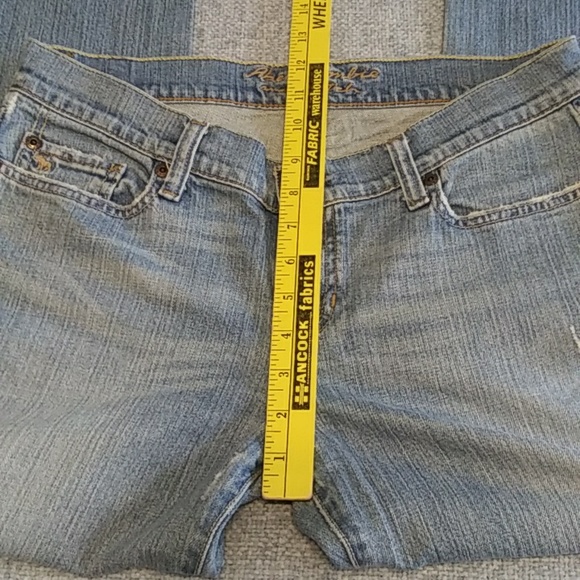 Vintage Abercrombie and Fitch cropped jeans,  VGUC - Picture 3 of 6